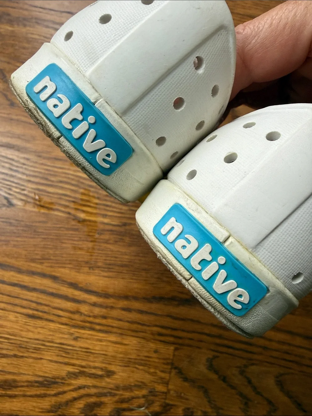 Native Jefferson Kids Unisex White Yellow Slip-On Water Shoes Half Circle 12